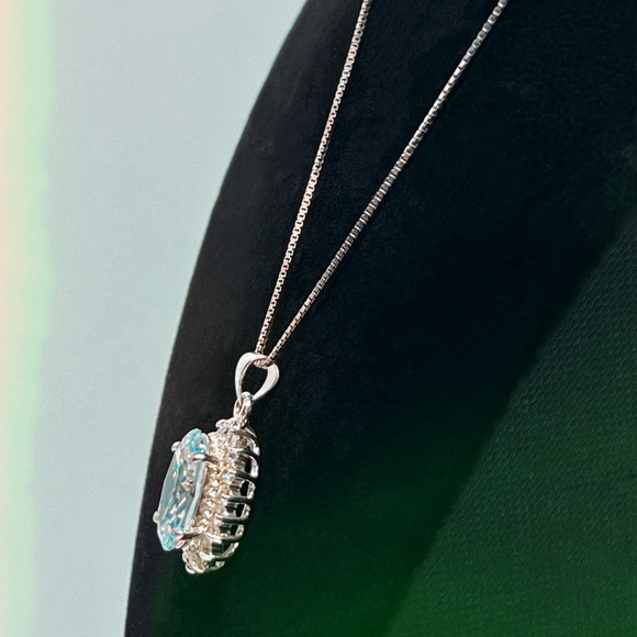 Vintage Brilliant-Cut Oval Halo Crystal Quartz Pendant JC 925 Necklace - Picture 4 of 8